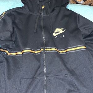 nike zip up hoodie